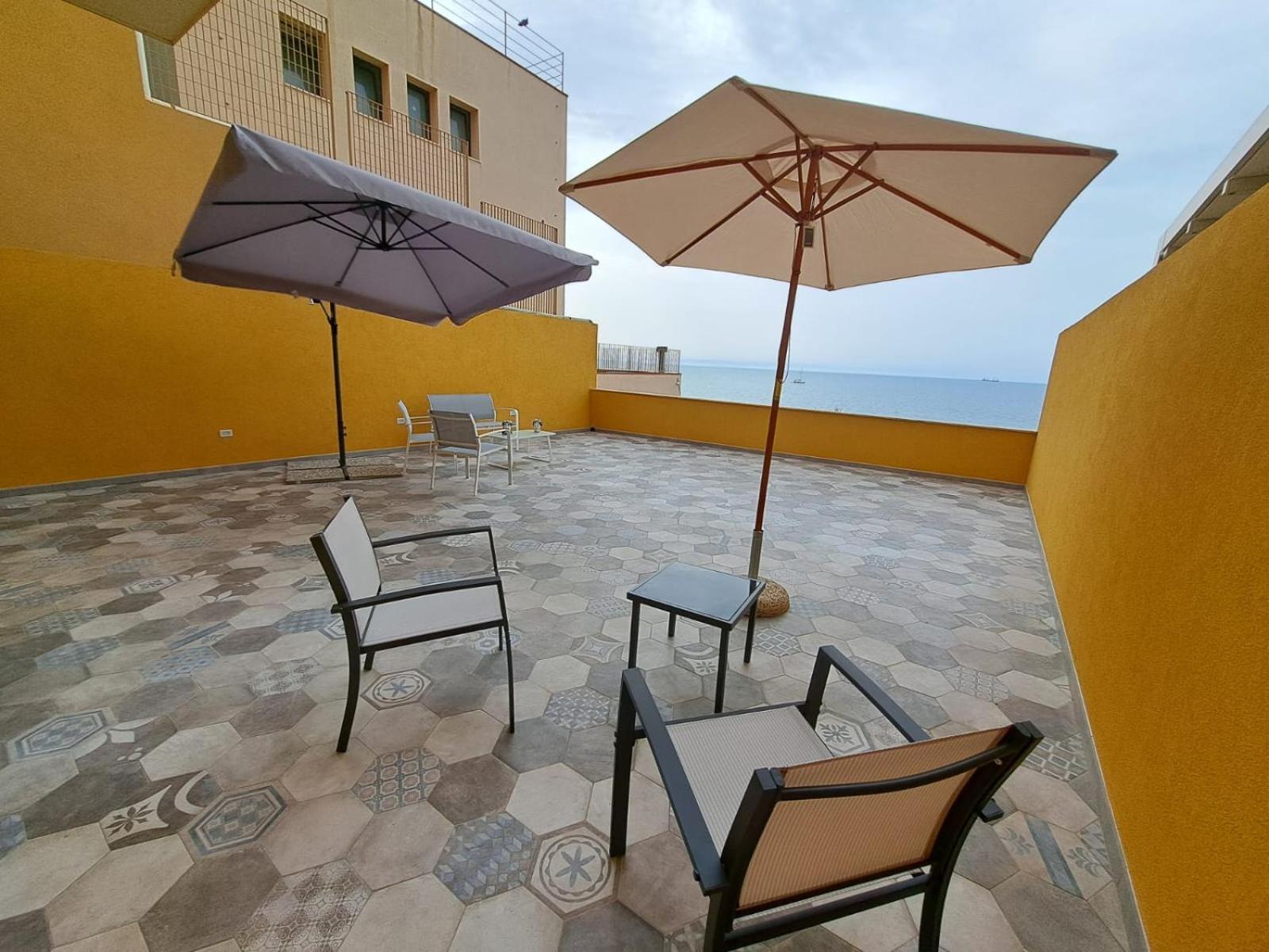 Av Apartments Pozzallo Esterno foto